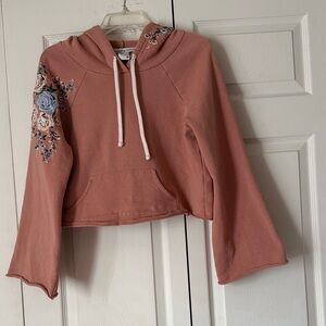 American Rag Floral Embroidered Hooded Crop Sweatshirt in Dusty Rose
